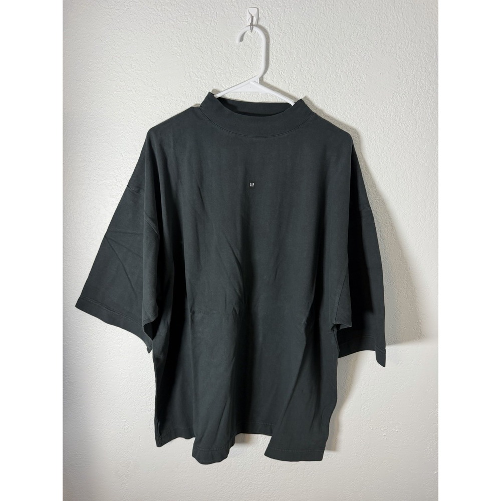 YEEZY GAP 52 LOGO 3/4 SLEEVE TEE 471310-04-2 Black Size XS Oversized Kanye West